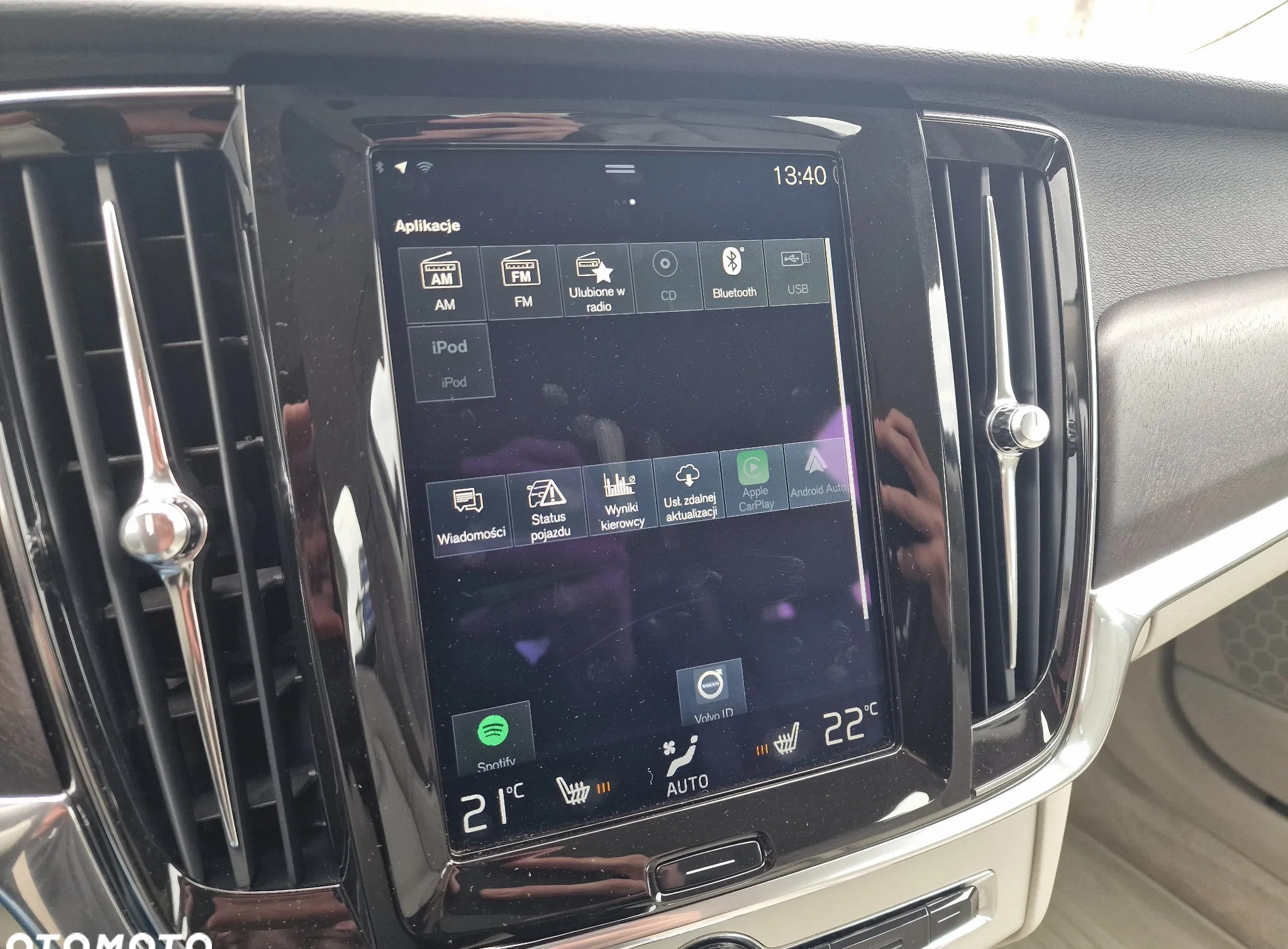 Volvo V90 Cross Country cena 84900 przebieg: 375480, rok produkcji 2017 z Ryki małe 497